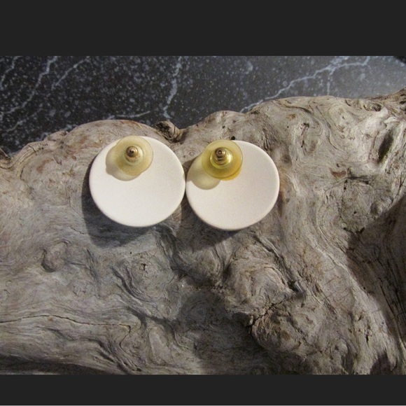 Retro Porcelain Clay Pierced Earrings - Picture 2 of 3